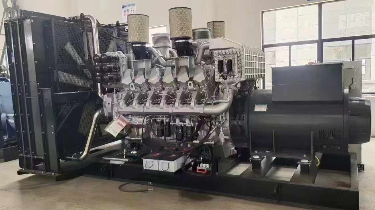 额敏800KW柴油发电机组可以带动多少kw的设备？